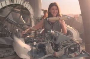 Figures, first time on the Core, and what do I get to do? Dig through trash. Couldn't he send me shoppin' at the Tri-plex, or... Ooh! Synchronizers! 